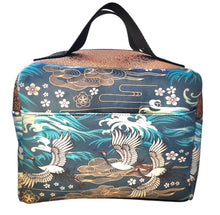 Charger l&#39;image dans la galerie, Vanity/ Lunch bag isotherme &quot;Vol de grues&quot;/ dessus paillette bronze (Livraison OCTOBRE 2025)