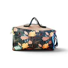 Charger l'image dans la galerie, Mallette Infirmière Libérale XL 25x45x25 "Lotus multicolore / dessus paillette bronze" (Livraison NON GARANTIE pour Noël)