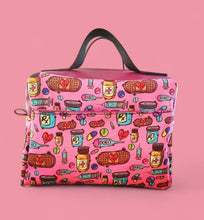 Charger l&#39;image dans la galerie, Vanity/ Lunch bag isotherme &quot;Comics Nurse&quot; (Livraison JANVIER 2026 )