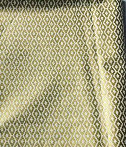 Tissu imperméable losanges dorés  (pas à vendre)